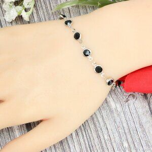 "Trendy Handmade Bracelet – A Stylish Gift for Women & Girls, MAR091947